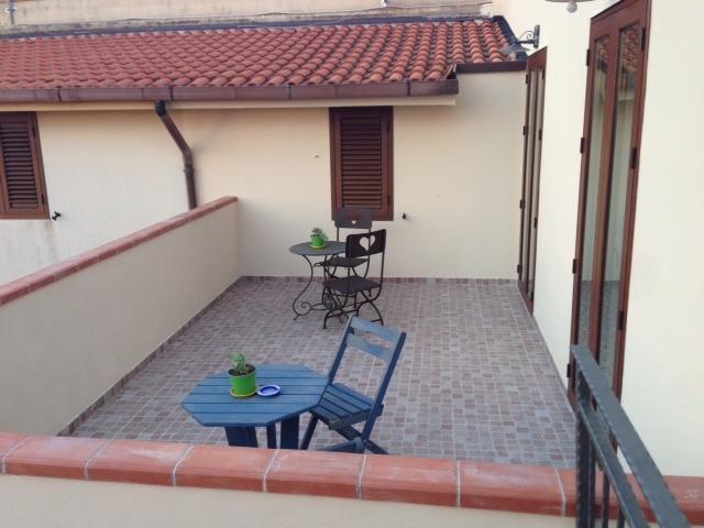 B&B Profumi Di Sicilia Сан-Катальдо Экстерьер фото
