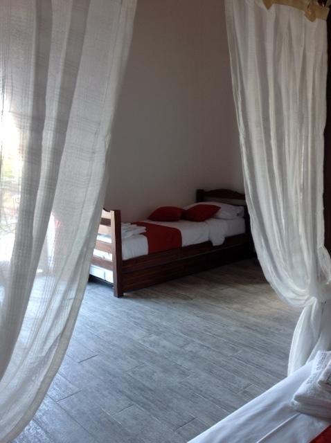 B&B Profumi Di Sicilia Сан-Катальдо Номер фото